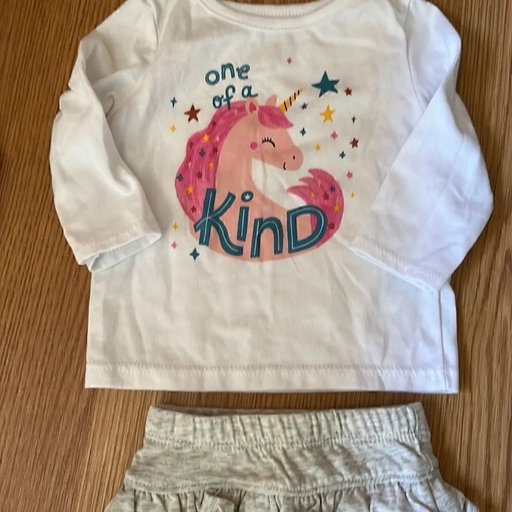 Garanimals New Girls Size 0-3 months